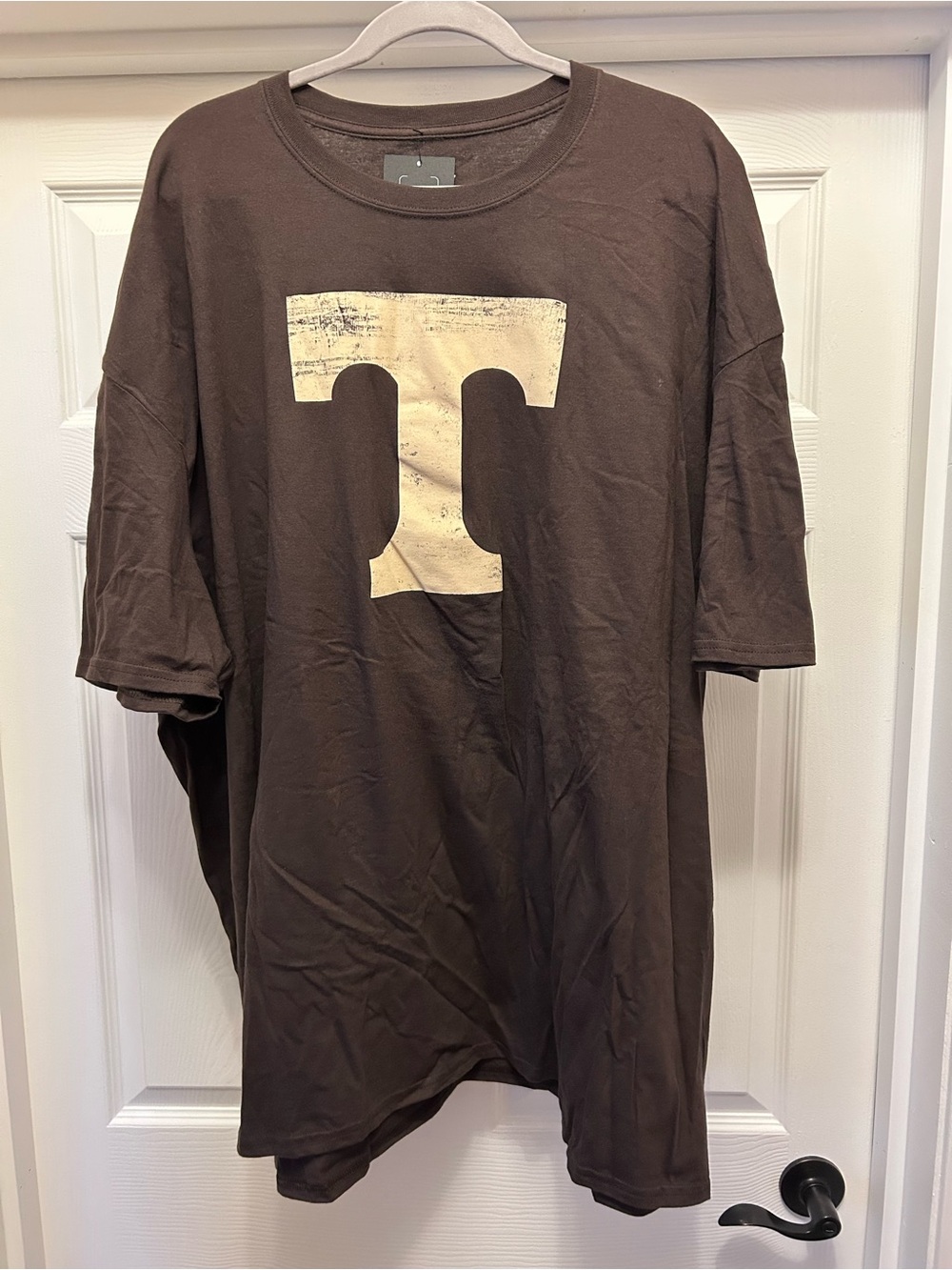 Fanatics Brown Short-Sleeve Tee with Cream 'T' Graphic